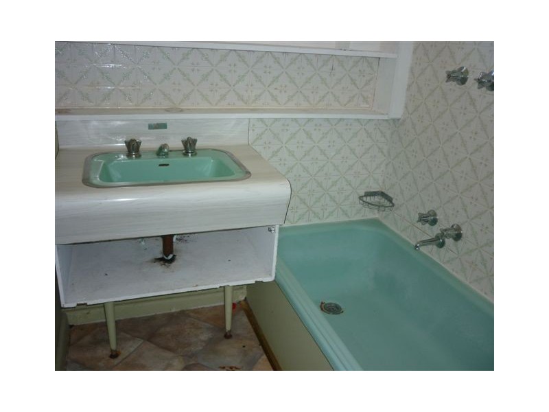 21 Waugh Street, Charlton VIC 3525