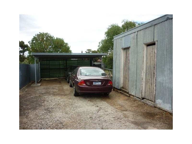 50 Main Street, Minyip VIC 3392