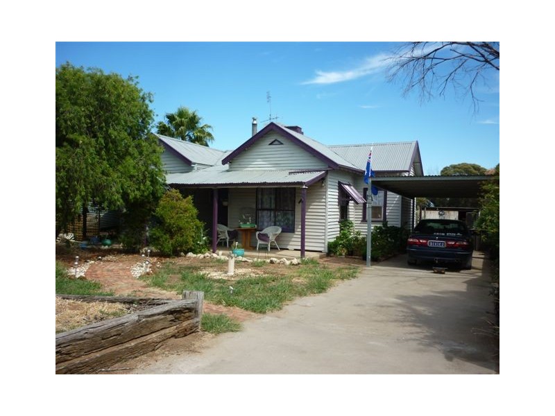 9 Edith Street, Jeparit VIC 3423