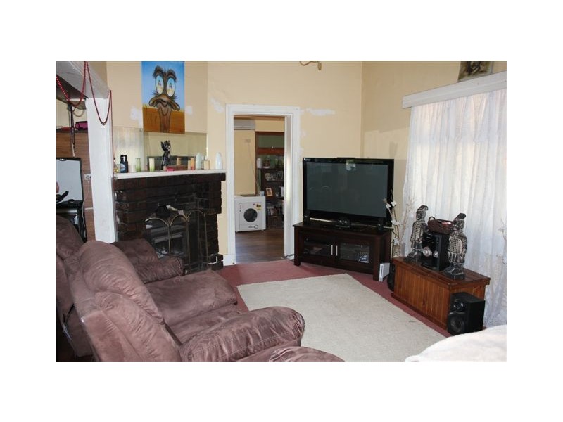 74 Upper Region Street, Dimboola VIC 3414