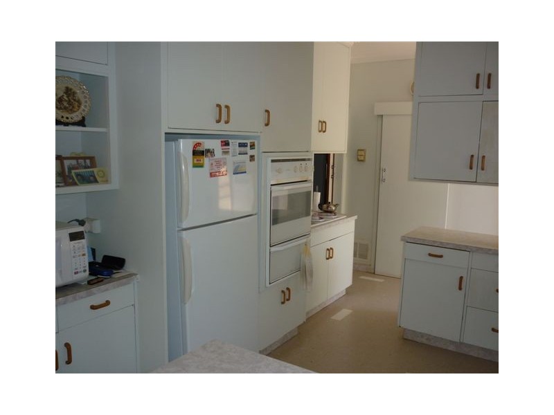 122 Jamouneau Street, Warracknabeal VIC 3393