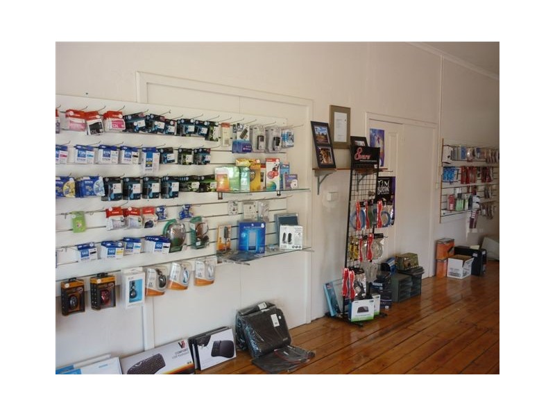 5 McCulloch Street, Donald VIC 3480