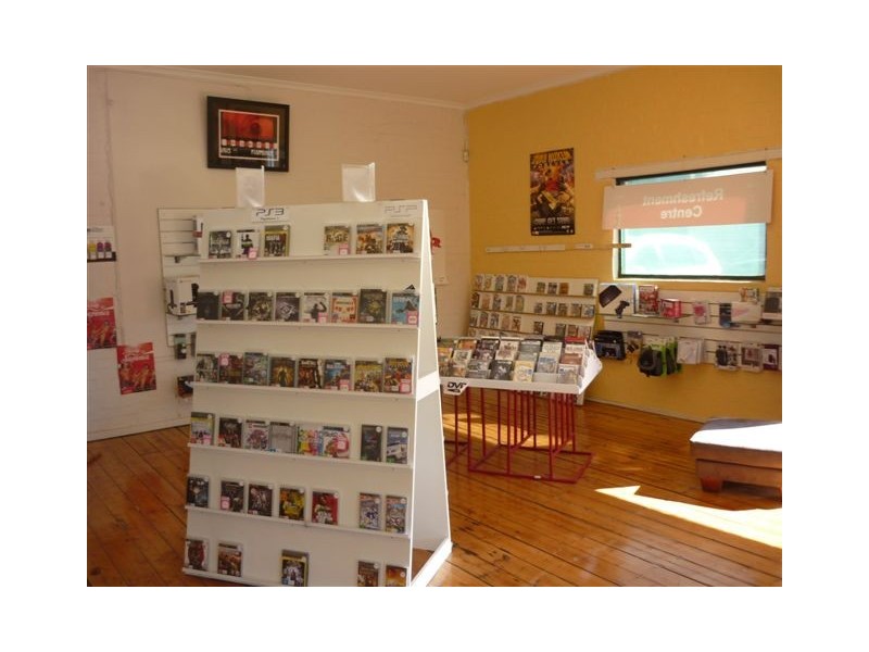 5 McCulloch Street, Donald VIC 3480