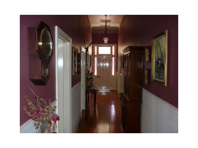 21 Woolcock Street, Warracknabeal VIC 3393