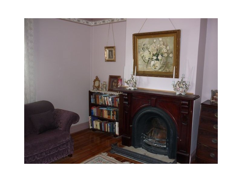 21 Woolcock Street, Warracknabeal VIC 3393