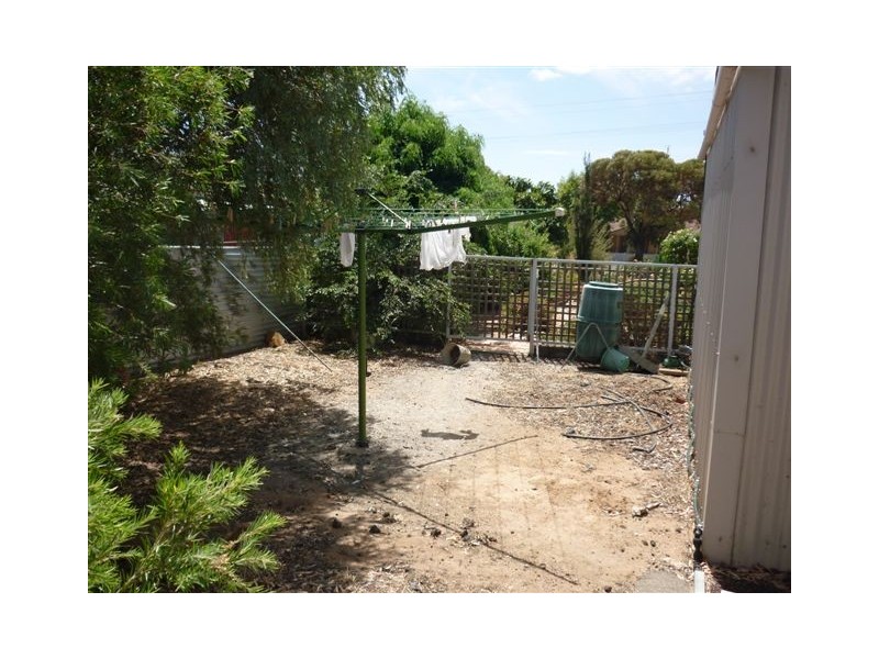 21 Woolcock Street, Warracknabeal VIC 3393