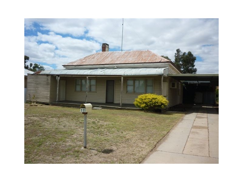 111 Anderson Street, Warracknabeal VIC 3393