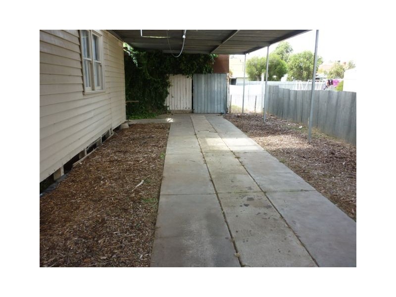 111 Anderson Street, Warracknabeal VIC 3393