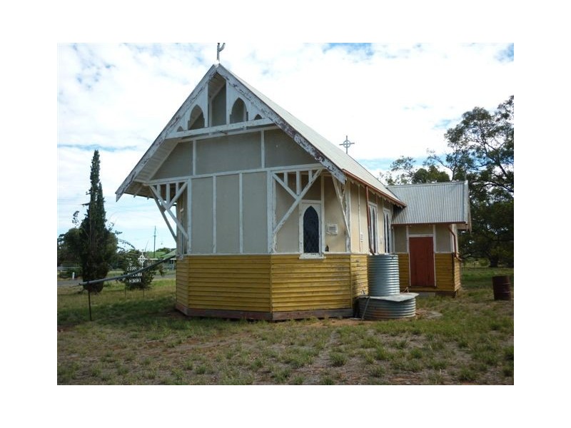 8 Swann Street, Brim VIC 3391