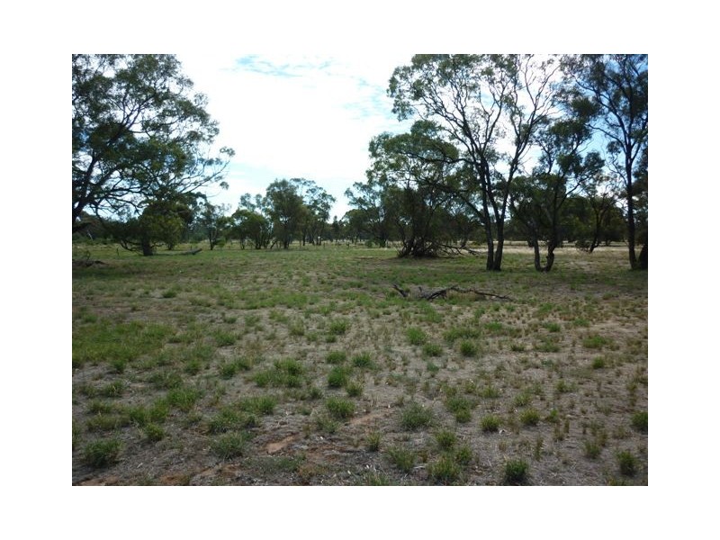 8 Swann Street, Brim VIC 3391