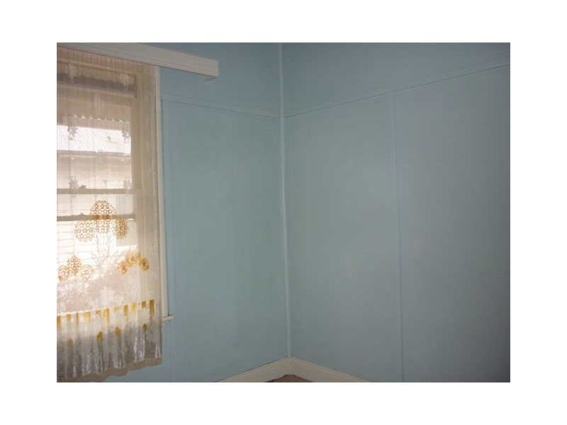 64 Jamouneau Street, Warracknabeal VIC 3393