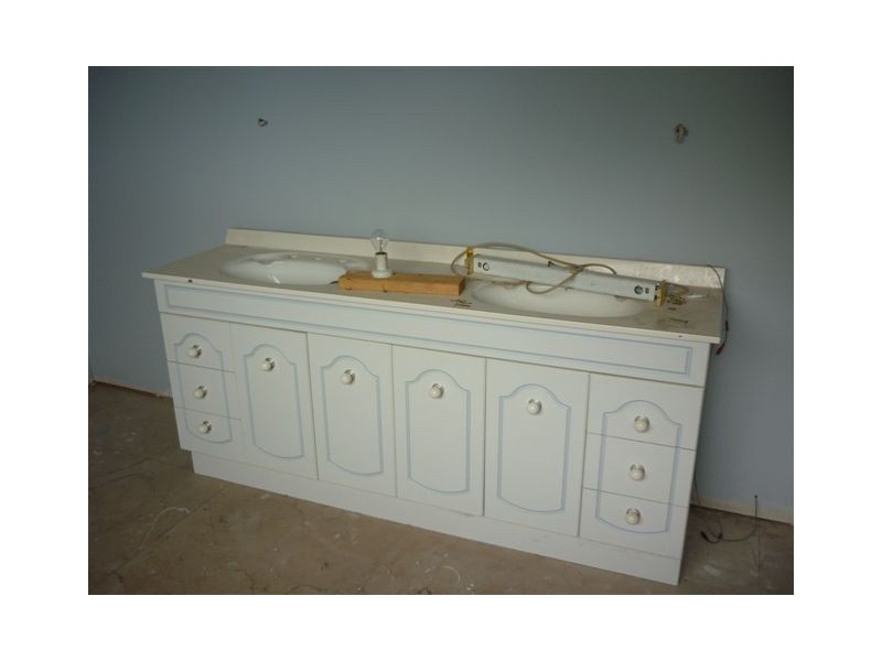 64 Jamouneau Street, Warracknabeal VIC 3393