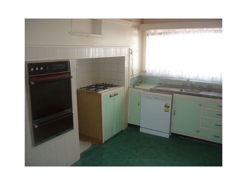 47 Woolcock Street, Warracknabeal VIC 3393