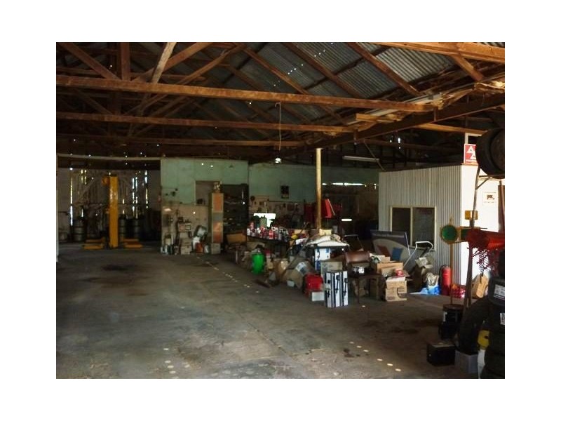 38 Brooke Street, Woomelang VIC 3485