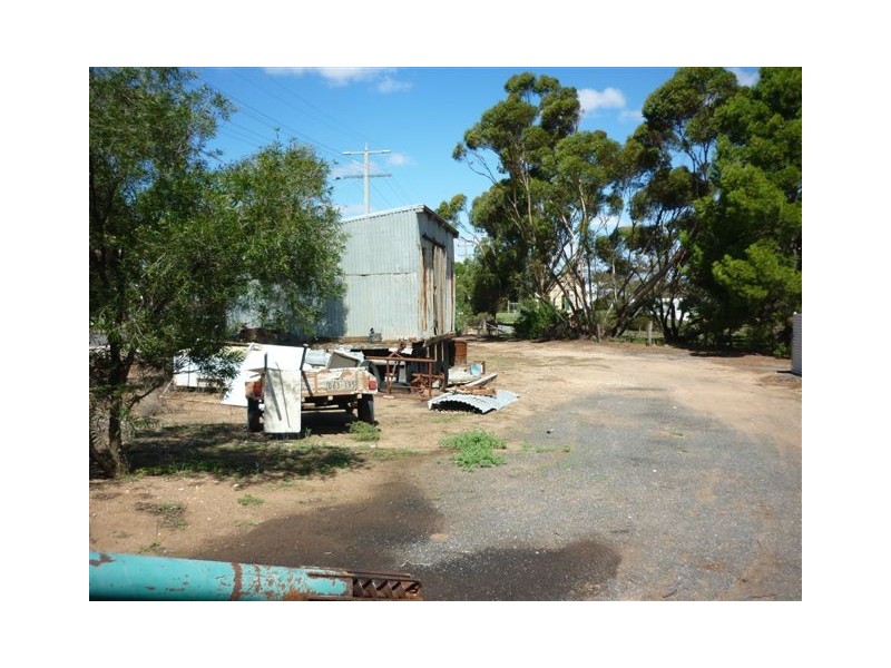 38 Brooke Street, Woomelang VIC 3485