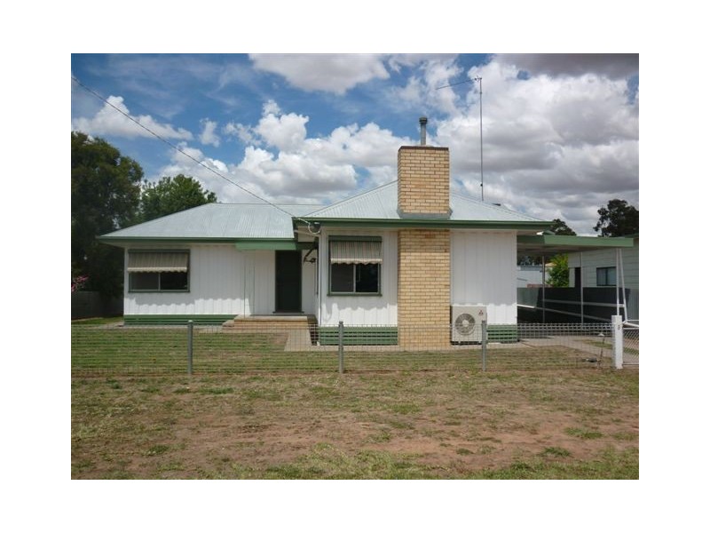 9 O’Callaghan Street, Warracknabeal VIC 3393