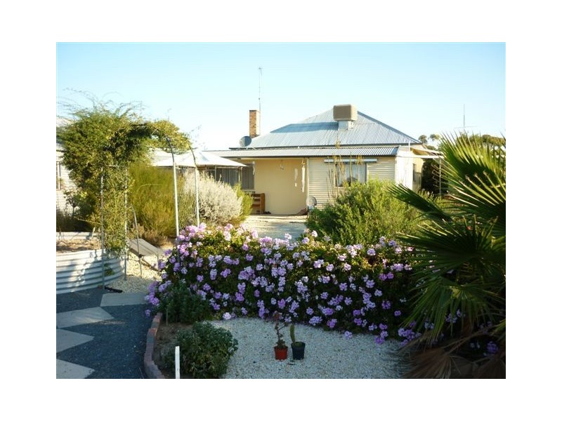 5-7 Druminure St, Jeparit VIC 3423