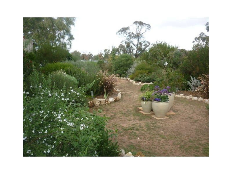 57 – 59 Simson Street, Brim VIC 3391