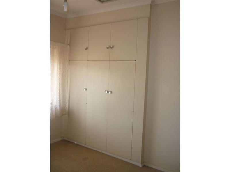 184 Woods Street, Donald VIC 3480