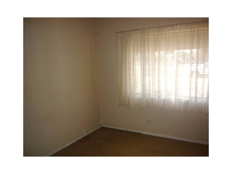 184 Woods Street, Donald VIC 3480