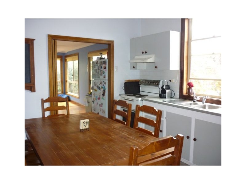 33 Meyer Street, Donald VIC 3480