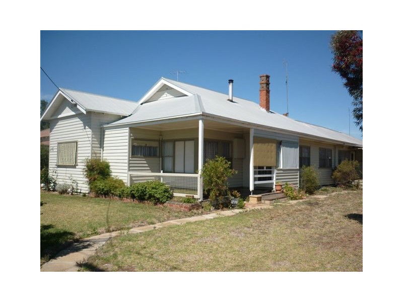 196 Scott Street, Warracknabeal VIC 3393