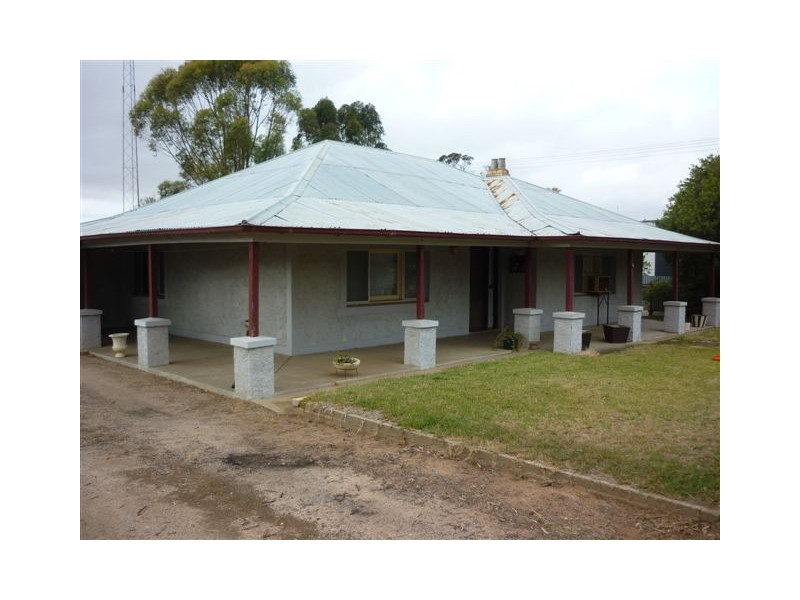 42 King St, Rainbow VIC 3424