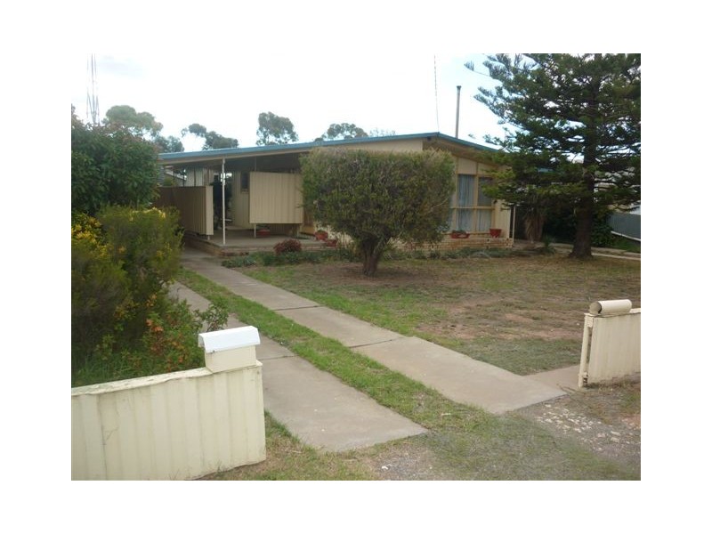 16 Dodgshun Street, Hopetoun VIC 3396