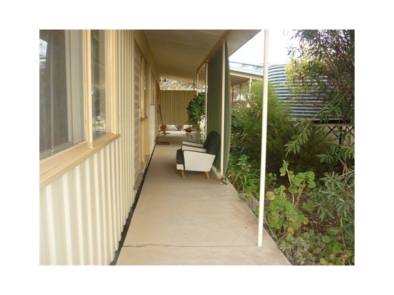 16 Dodgshun Street, Hopetoun VIC 3396