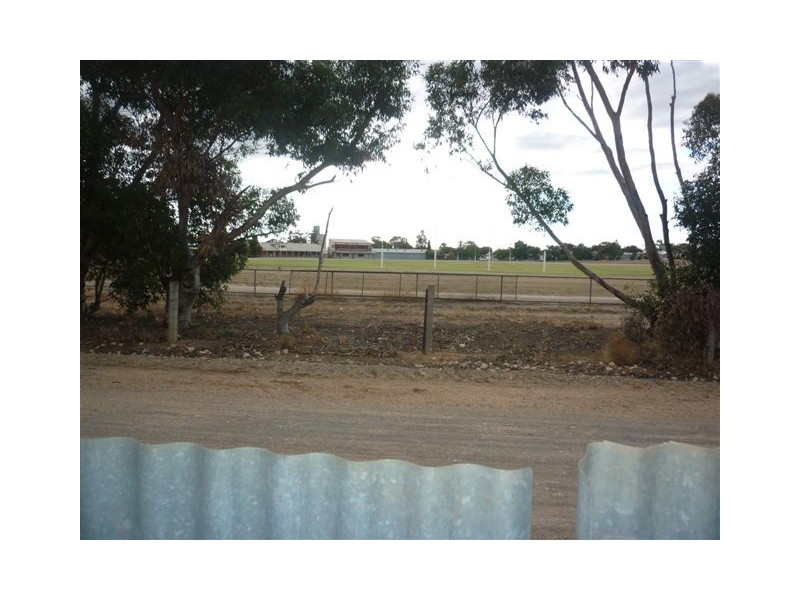 16 Dodgshun Street, Hopetoun VIC 3396