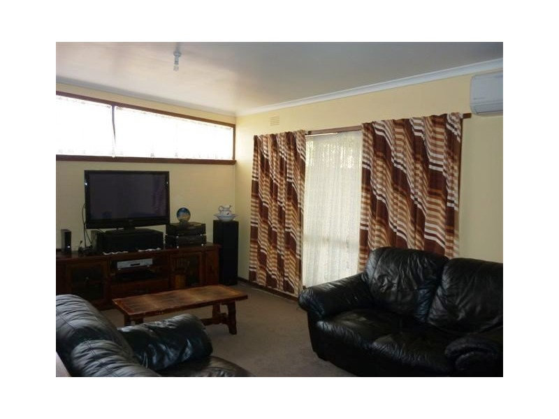 10 Dodgshun St, Hopetoun VIC 3396 the real estate agency Withdrawn