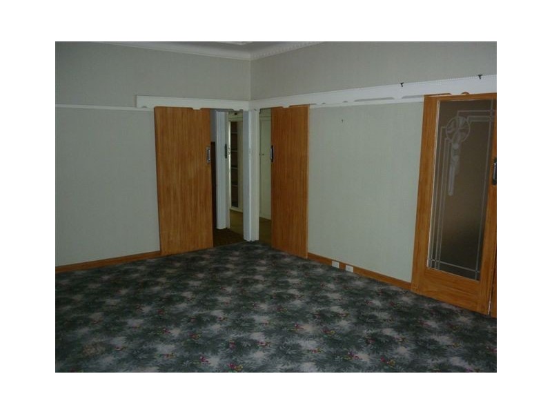 51 Woolcock Street, Warracknabeal VIC 3393