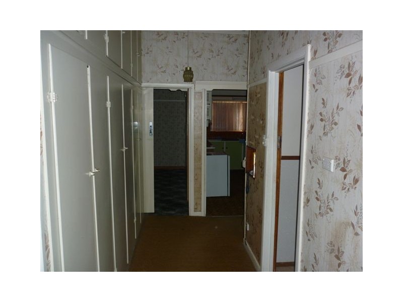 51 Woolcock Street, Warracknabeal VIC 3393