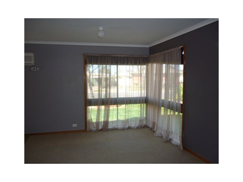 18 Allen Street, Donald VIC 3480