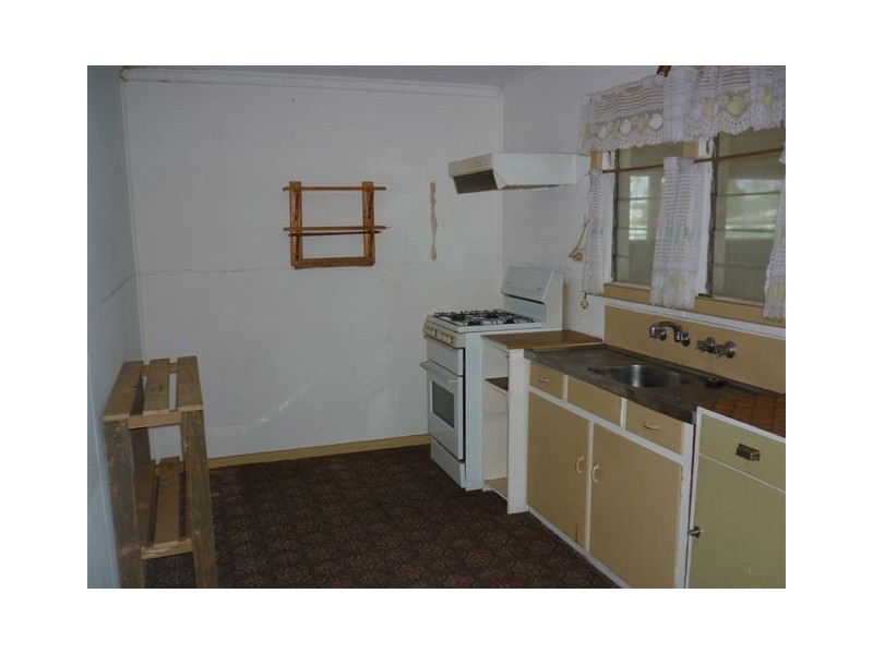 56 Charles Street, Jeparit VIC 3423