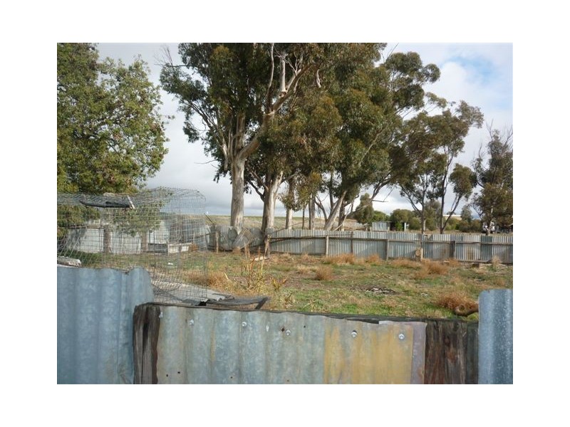 17 Watchem Road, Birchip VIC 3483