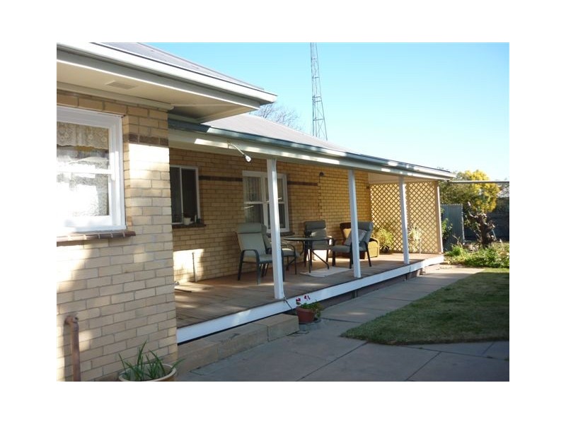 5 Bell St, Beulah VIC 3395