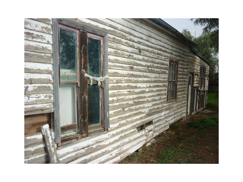 80 Henty Highway, Beulah VIC 3395