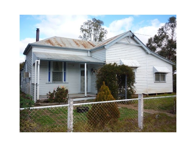 27 Swann St, Brim VIC 3391