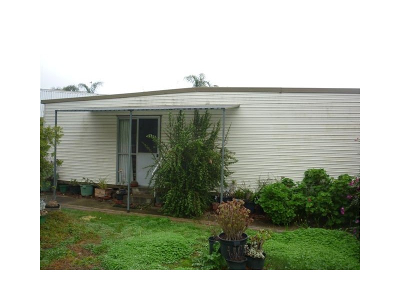 24A Craig Avenue, Warracknabeal VIC 3393