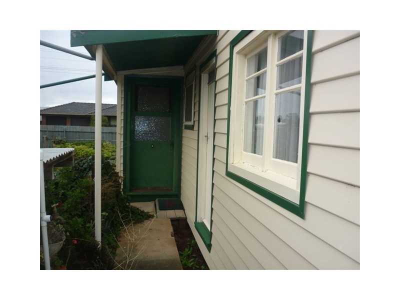 24A Craig Avenue, Warracknabeal VIC 3393