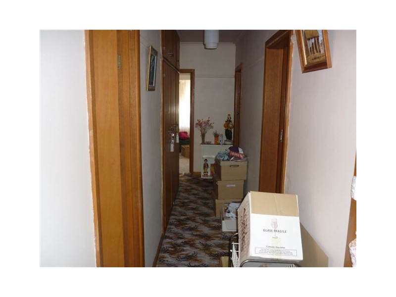 17 Kokoda Avenue, Warracknabeal VIC 3393