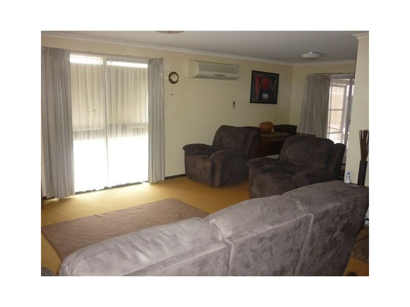 57 Broadway, Jeparit VIC 3423