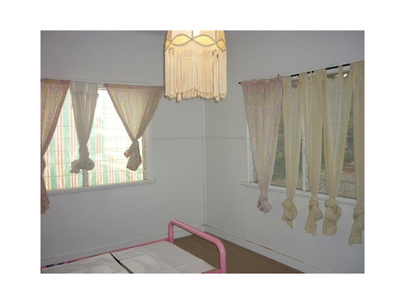 12 Albert Street, Rainbow VIC 3424