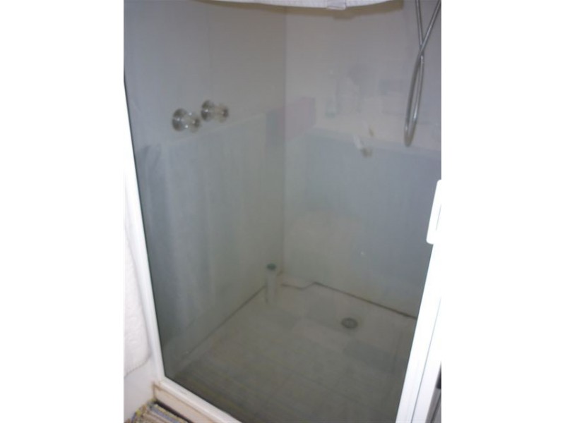 18 Milbourne St, Warracknabeal VIC 3393