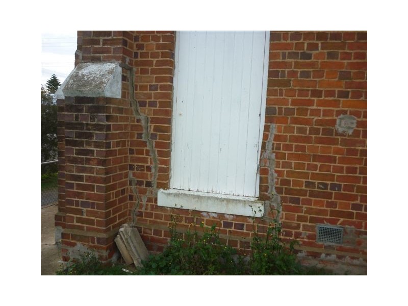 15 Woolcock St, Warracknabeal VIC 3393