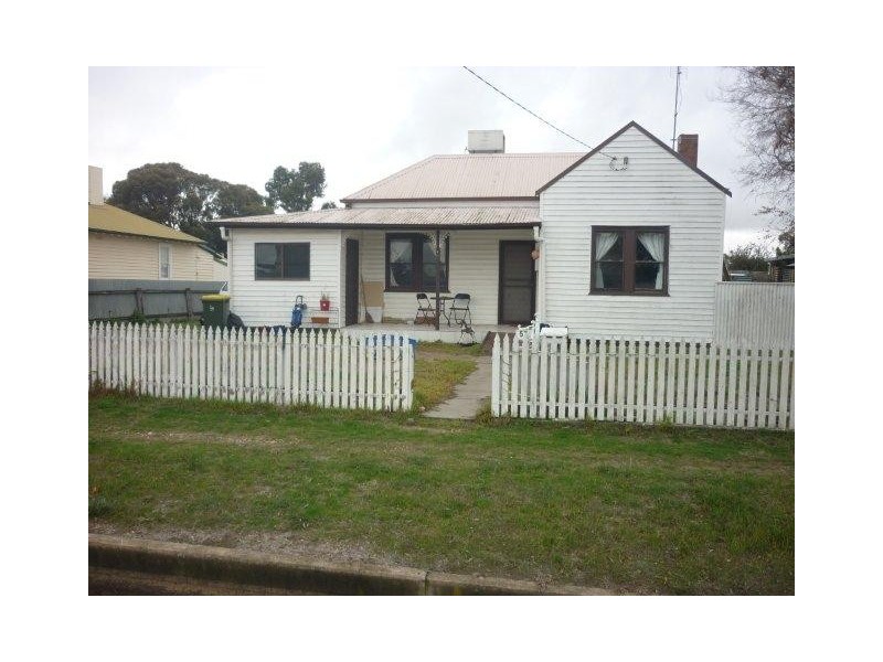 57 Charles Street, Jeparit VIC 3423