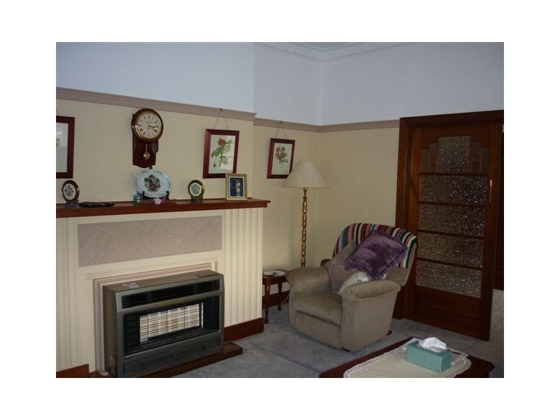 2 Woolcock St, Warracknabeal VIC 3393