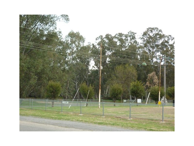 2 Woolcock St, Warracknabeal VIC 3393