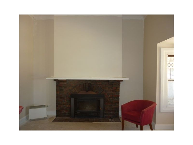 80 Devereux St, Warracknabeal VIC 3393